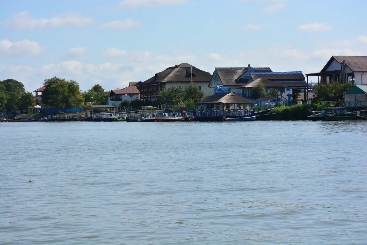 Mila 23: the seven lakes route